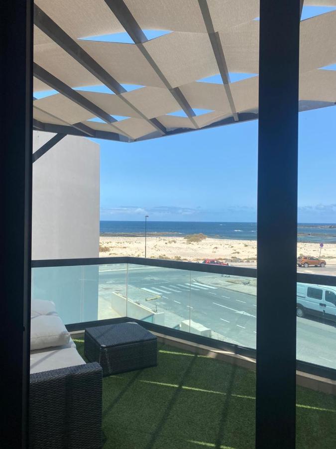 Apartamento Villa Bruno Con Vistas Al Mar, Primera Linea De Playa El Cotillo  ภายนอก รูปภาพ